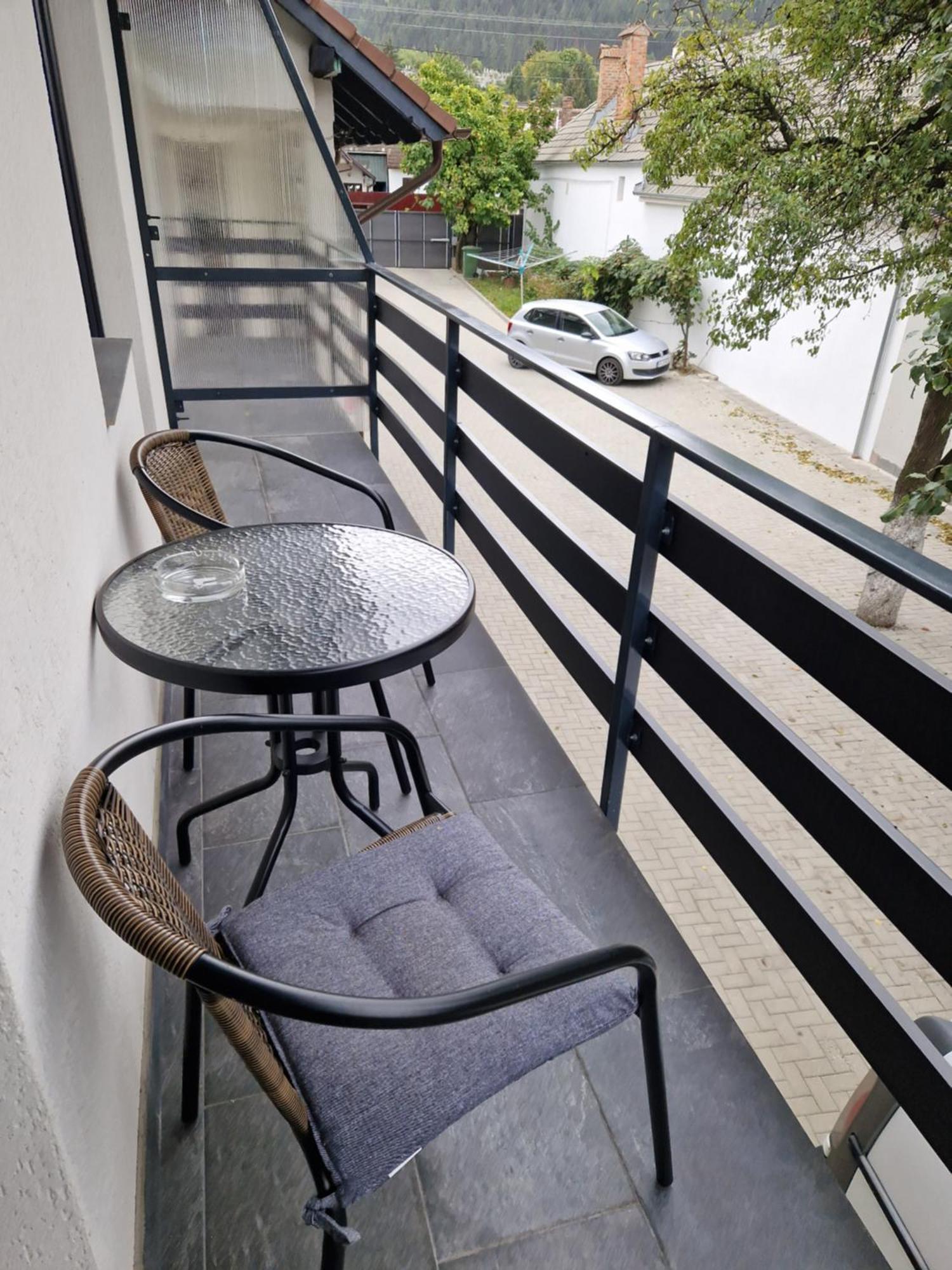 Casa 7 Sate Apartament Sacele Ngoại thất bức ảnh